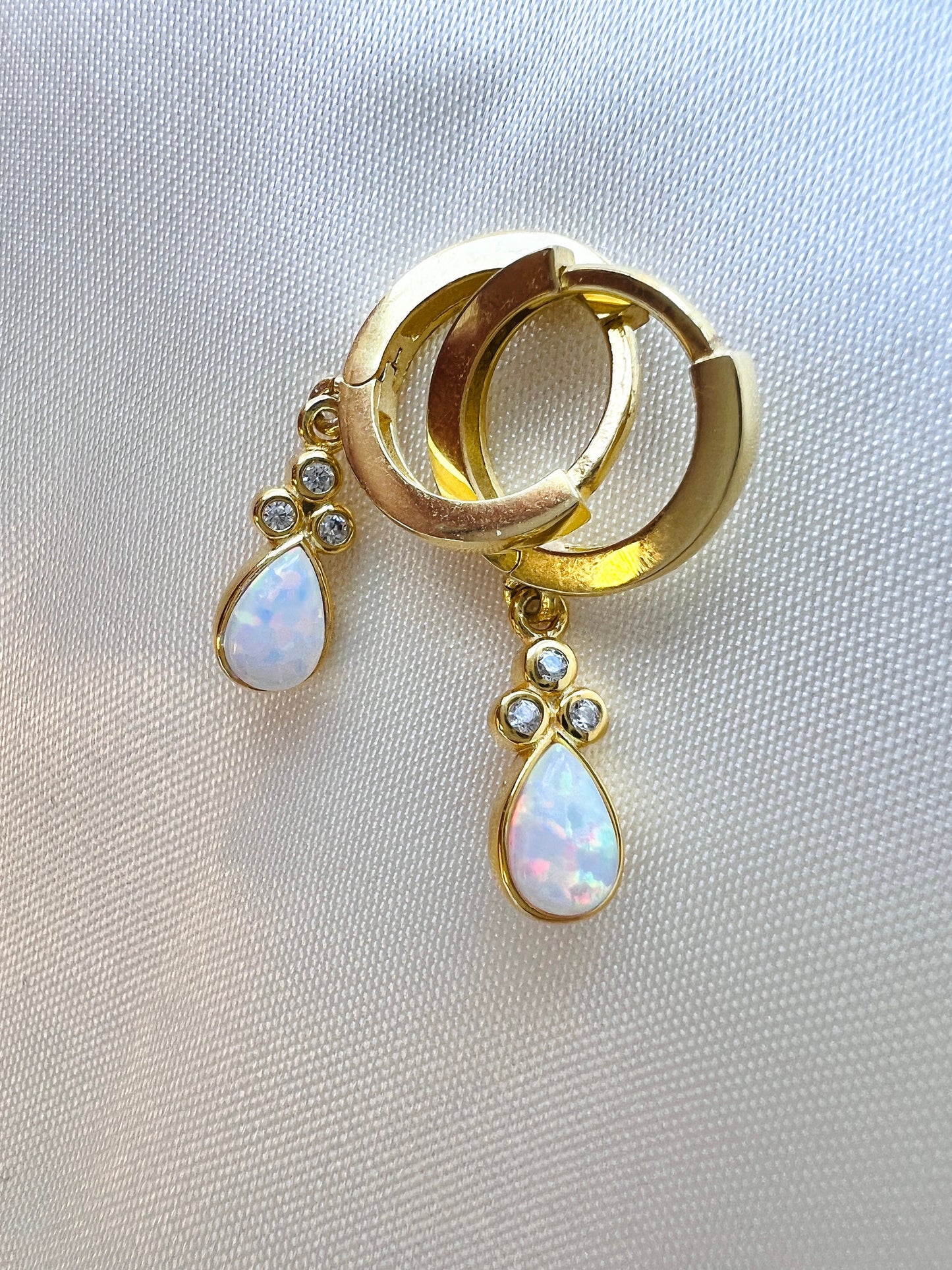 Opal Huggie Earrings in Gold| Opal Hoops in Sterling Silver| Minimalist Opal Hoop Earrings| White Opal Earrings in Gold| Opal Birthstone