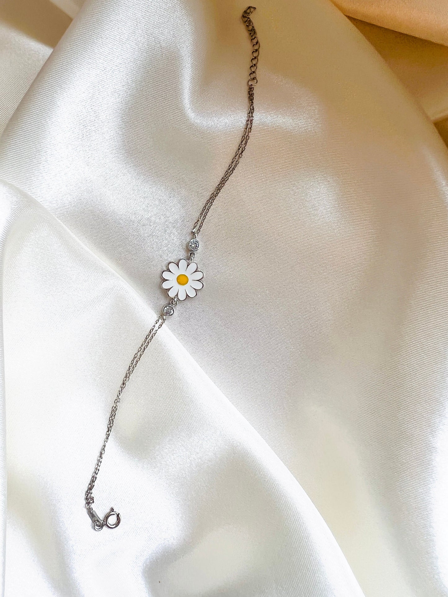 Daisy Bracelet in Sterling Silver| Enameled Floral Bracelet| Adjustable Daisy Bracelet|Cute Daisy Bracelet|Daily Wear Flower|Bridesmaid Gift