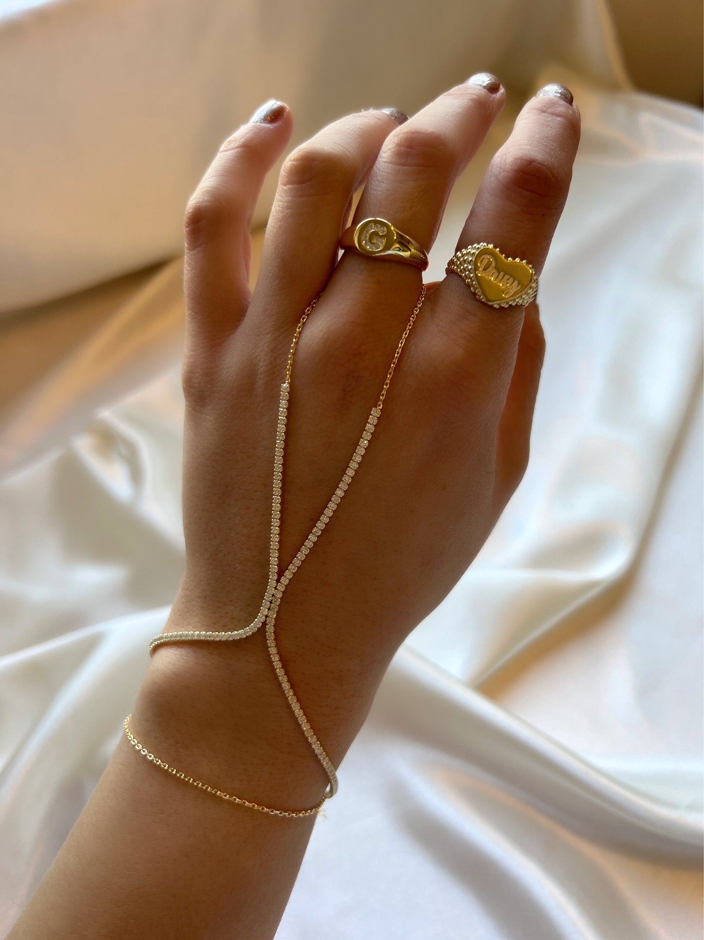 Cz Hand Chain Bracelet| Tennis Slave Bracelet in Gold| 925 Silver Dainty Hand Chain| Cubic Zirconia Finger Bracelet| Lariat Bracelet